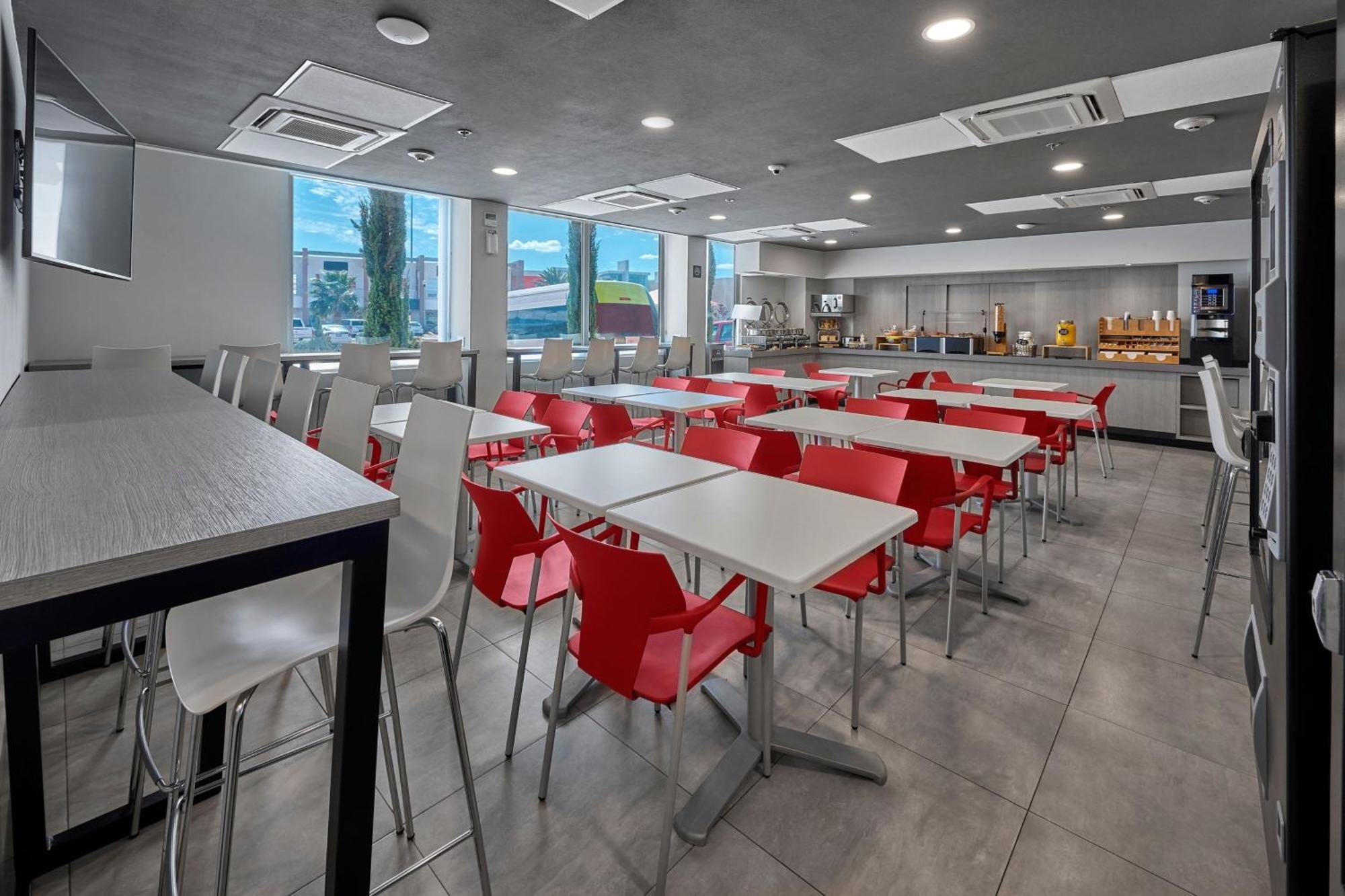 City Express Junior By Marriott Puebla Finsa Kültér fotó