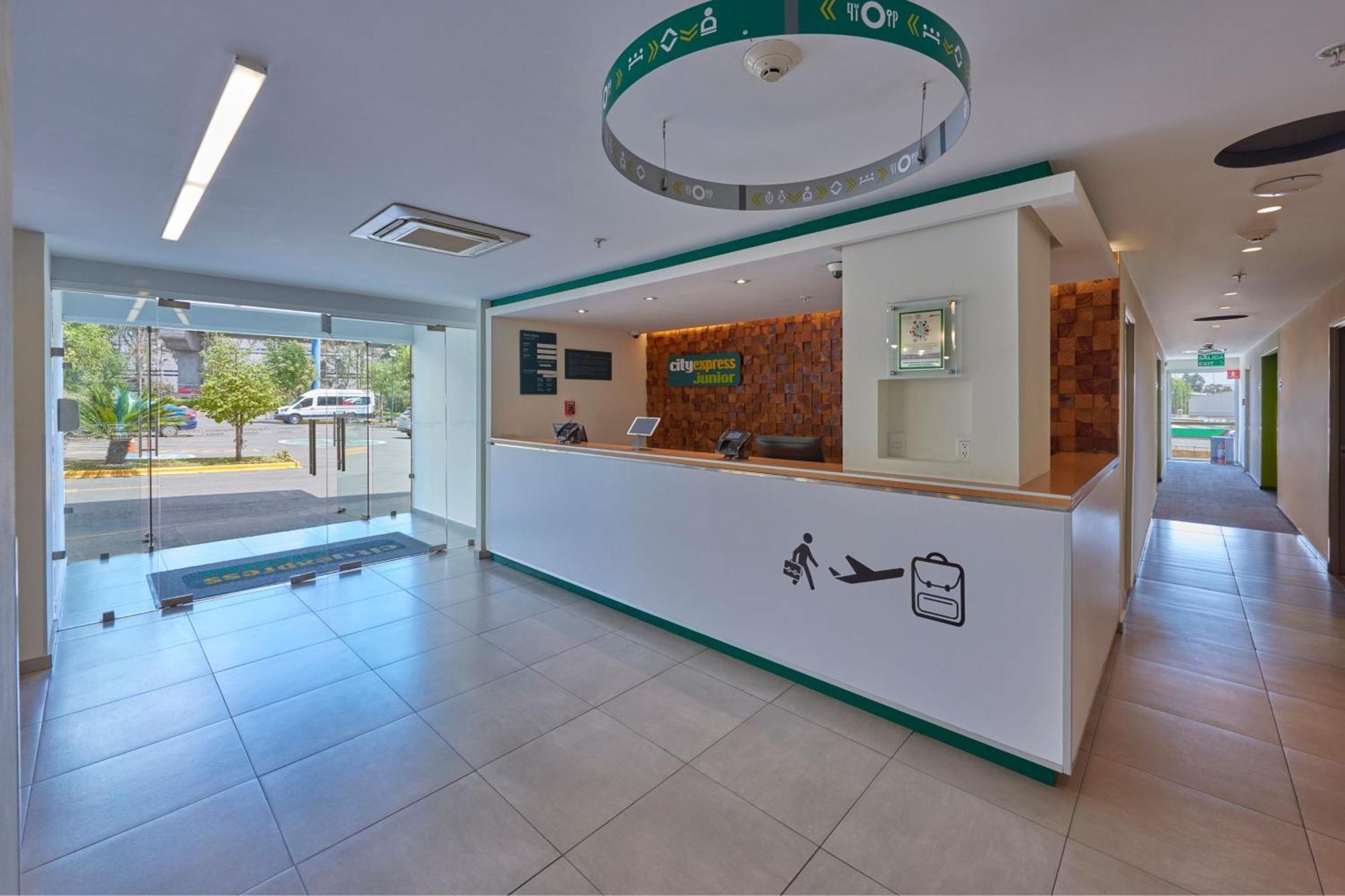City Express Junior By Marriott Puebla Finsa Kültér fotó